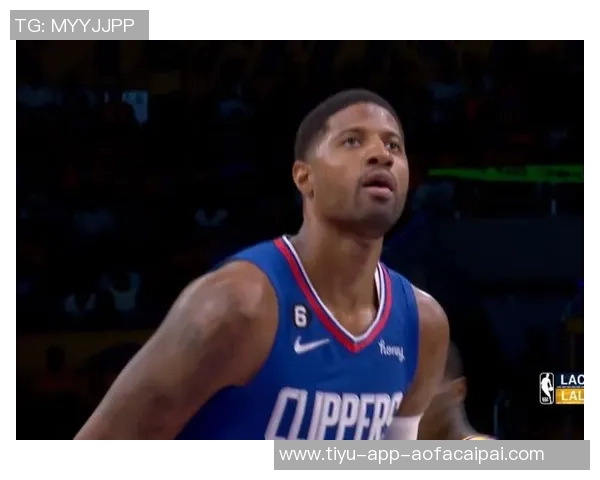 新赛季球队策略转变卢指导强调围绕明星球员构建体系